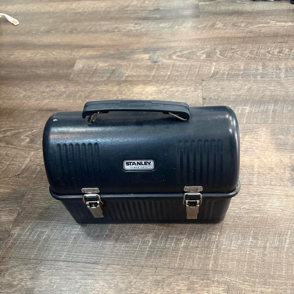 Stanley black lunch box lunchbox